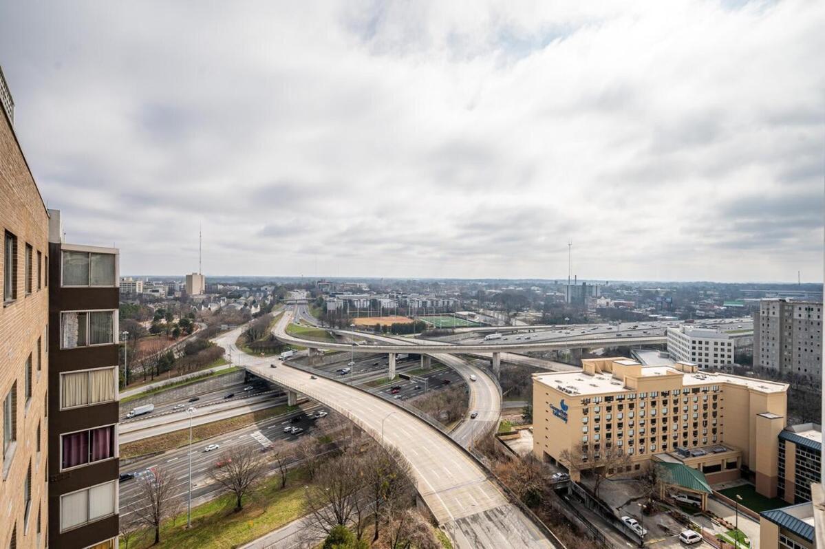 Heart Downtown! City View Onsite Parking! King Bed Lm807 Atlanta Bagian luar foto